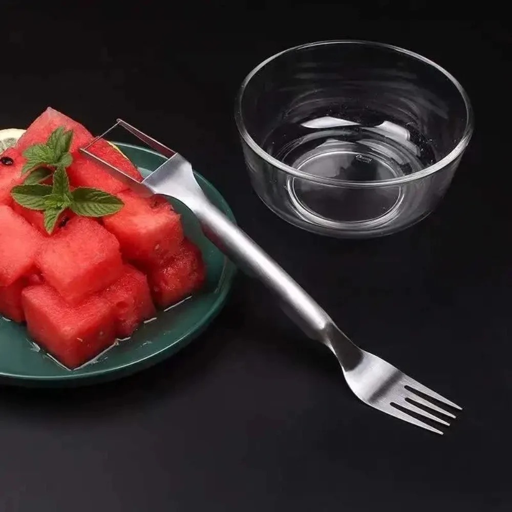 1pc Multi-purpose Portable 2In1 Watermelon Fork Slicer Watermelon Slicer Cutter Knife Stainless Steel Kitchen Fruit Cutting Fork - Image 2